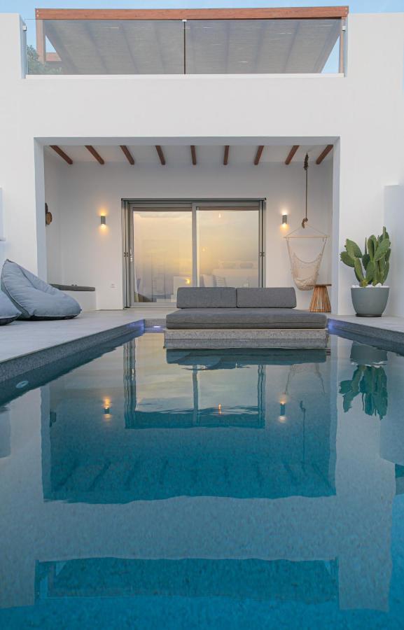 Seanfinity Beachfront Suites Μικρή Βίγλα Εξωτερικό φωτογραφία